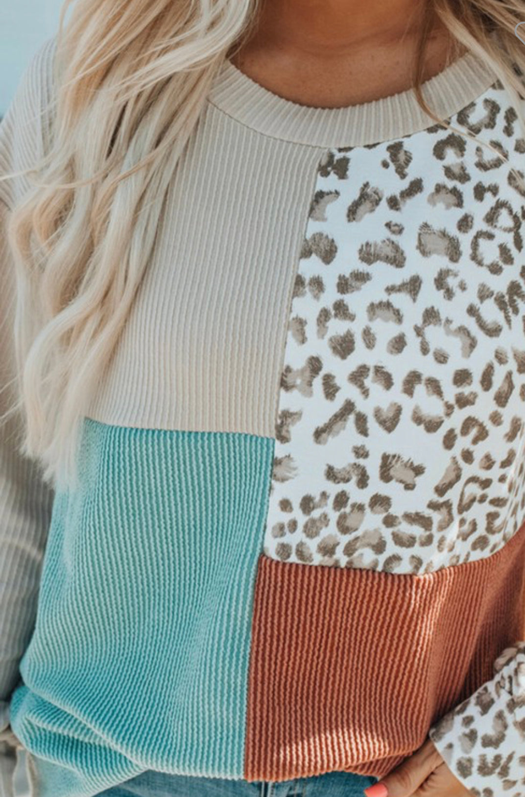 Color block leopard print sweater